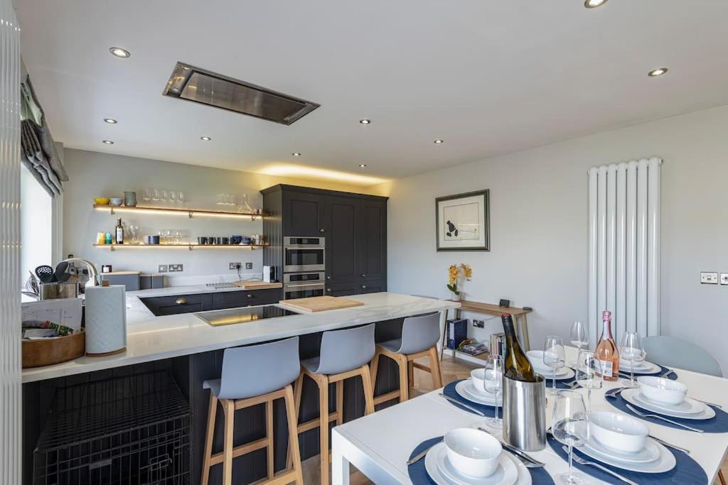 Family-Friendly Retreat Between Beach & Mountains Tremadog Bagian luar foto