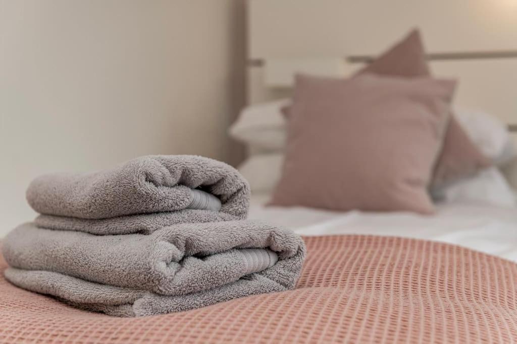 Family-Friendly Retreat Between Beach & Mountains Tremadog Bagian luar foto