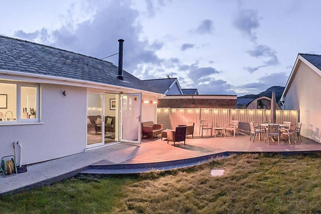 Family-Friendly Retreat Between Beach & Mountains Tremadog Bagian luar foto